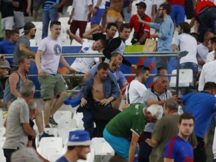 Euro 2016: Russia among European nations to sign convention with UEFA to prevent fan violence