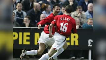 Euro 2016: Wales' Ryan Giggs taunts Roy Keane and Ireland, gets a friendly slap in return