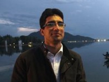 Shah Faesal dubs Indian news channels' idea of Kashmir 'divisive', 'anti-national' Shah Faesal dubs Indian news channels' idea of Kashmir 'divisive', 'anti-national'
