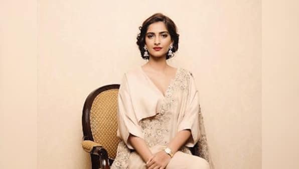 Sonam Kapoor wows in front row of Anamika Khanna's show at India Couture Week