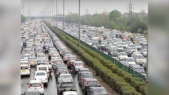 #GurgaonTraffic: Traffic jam paralyses Delhi-Gurgaon highway, commuters vent on social media