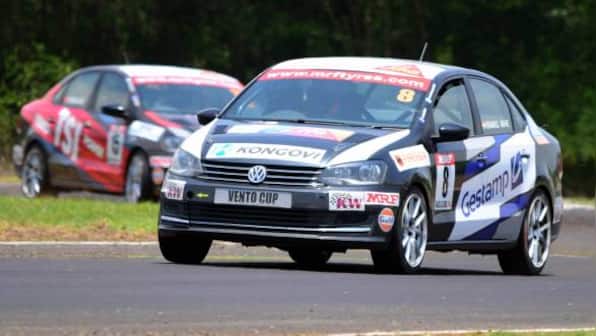 2016 Volkswagen Vento Cup: Ishaan Dodhiwala wins Race 2 at MMRT