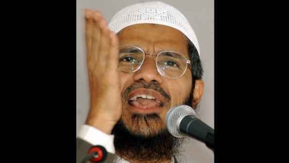 Bangladesh bans televangelist Zakir Naik's Peace TV following Dhaka attack