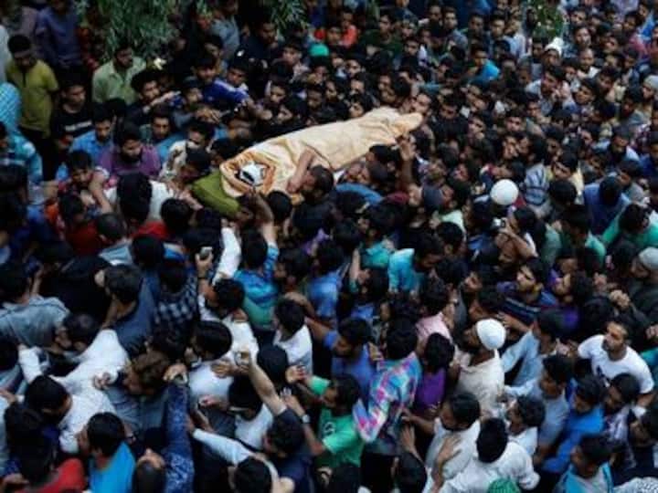Kashmiris defy curfew to help injured Amarnath yatra pilgrims