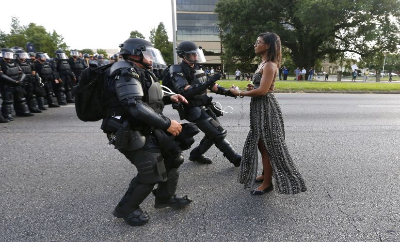 The Baton Rouge photograph: An example of how pictures say a thousand words The Baton Rouge photograph: An example of how pictures say a thousand words