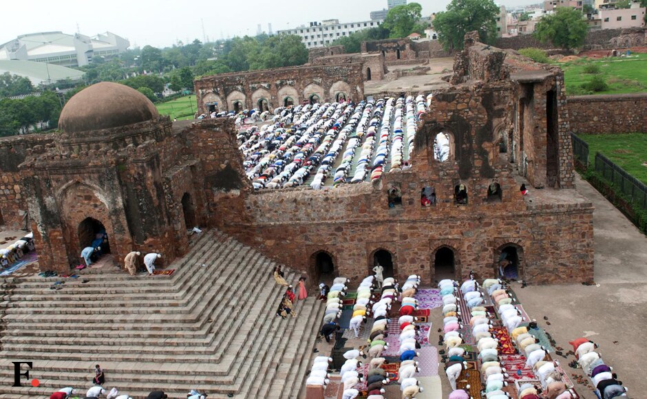 Throngs of people in their festive best turned up for special prayers which mark the end of month-long Ramzan, at major mosques in the city, including historic Jama Masjid, Fathepuri Masjid and Hazrat Nizamuddin, as well as eidgahs in the city. Naresh Sharma/Firstpost Throngs of people in their festive best turned up for special prayers which mark the end of month-long Ramzan, at major mosques in the city, including historic Jama Masjid, Fathepuri Masjid and Hazrat Nizamuddin, as well as eidgahs in the city. Naresh Sharma/Firstpost