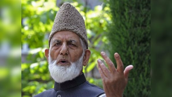 Hurriyat chairman Geelani detained by police for defying restrictions