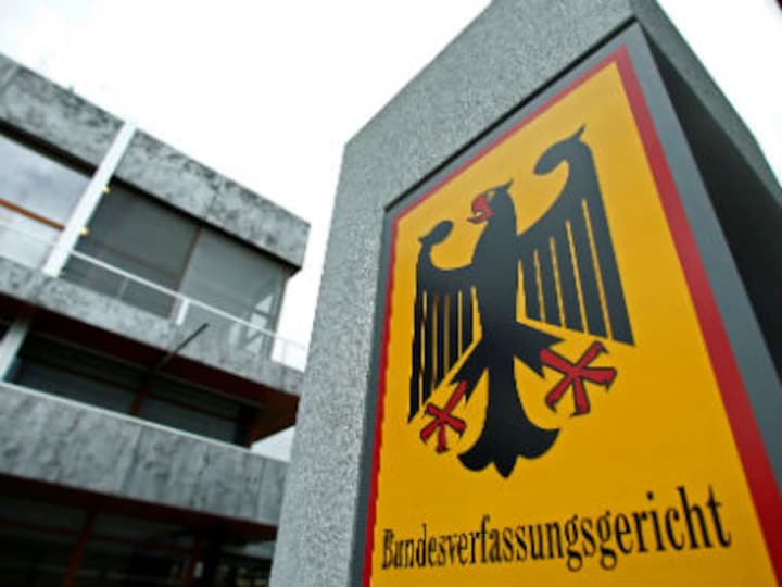 Germany: Muslim woman wins legal battle to wear headscarf at workplace