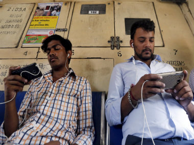 Cong alleges Rs 45,000-cr telecom scam ahead of Parliament; govt trashes charges Cong alleges Rs 45,000-cr telecom scam ahead of Parliament; govt trashes charges