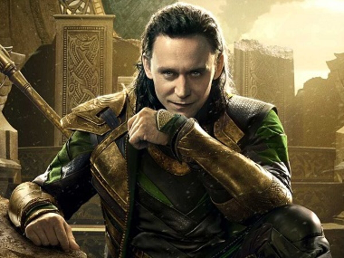 How Tall Is Tom Hiddleston? The 'Loki' Actor's Height, Confirmed