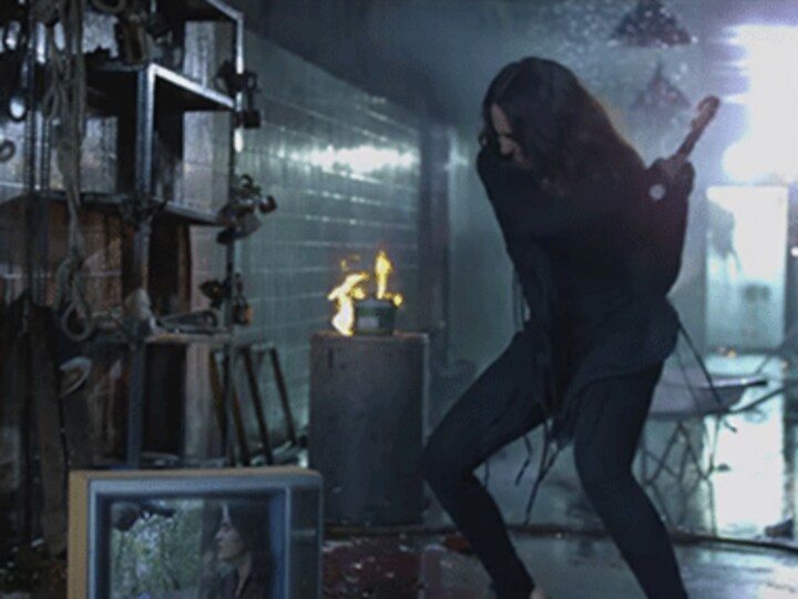 Watch: Sonakshi Sinha shows her fierce side in new song from Akira, Rajj Rajj Ke