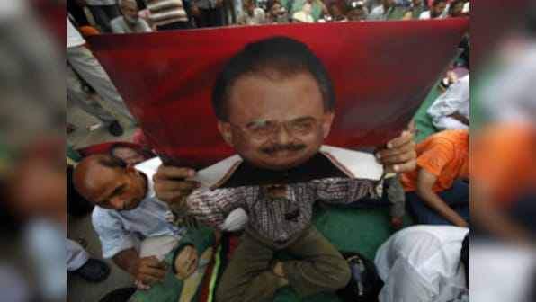 Pakistan charges MQM chief Altaf Hussain with treason for inflammatory speech