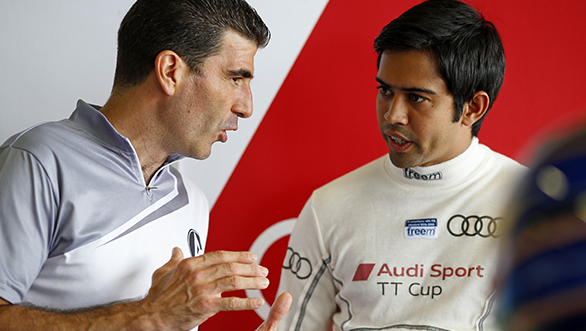 Race on Sunday... Race on Sunday...