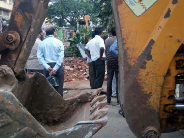 Pathankot martyr Niranjan Kumar's family seeks time before demolition of house by Bengaluru civic body Pathankot martyr Niranjan Kumar's family seeks time before demolition of house by Bengaluru civic body