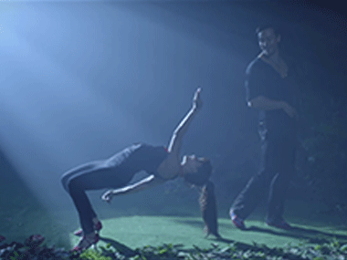 Beat Pe Booty: Jacqueline Fernandez-Tiger Shroff groove to new song from A Flying Jatt Beat Pe Booty: Jacqueline Fernandez-Tiger Shroff groove to new song from A Flying Jatt