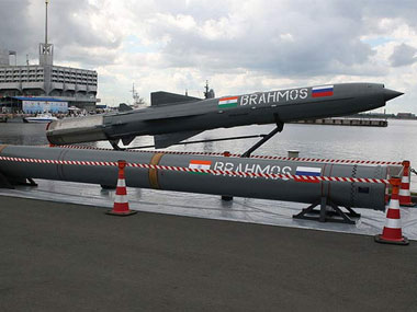 India to test-fire BrahMos missile from Sukhoi-30MKI fighter jet; lethal combo to help in IAF's surgical strikes India to test-fire BrahMos missile from Sukhoi-30MKI fighter jet; lethal combo to help in IAF's surgical strikes