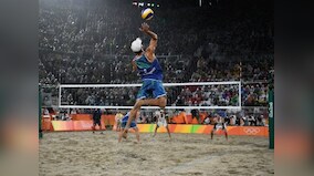 Rio Olympics 2016: Brazil thrill crowd to take gold on home sand in men's beach volleyball