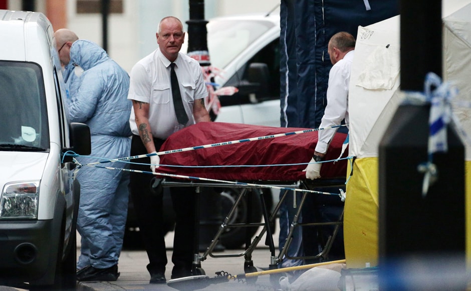 One Dead Five Injured In A Knife Attack In Central London Photos   Britain London Knife  Verm 