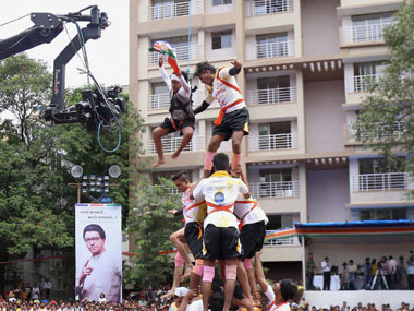 One dead, 36 injured during dahi handi celebrations in Mumbai; police say youth died due to epileptic fit One dead, 36 injured during dahi handi celebrations in Mumbai; police say youth died due to epileptic fit