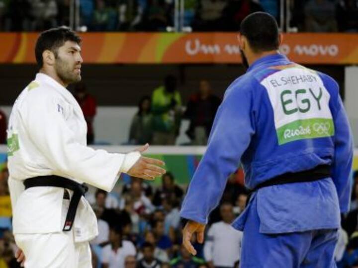 Rio Olympics 2016: Egypt’s judoka Shehaby sent home over handshake refusal with Israeli Sasson