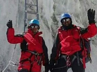 Nepal places 10-year mountaineering ban on Indian police couple for faking Everest climb Nepal places 10-year mountaineering ban on Indian police couple for faking Everest climb