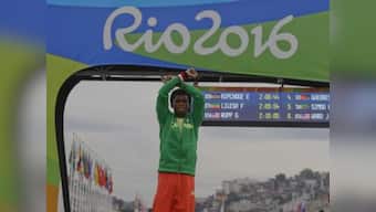 Rio Olympics 2016: Ethiopia says protesting marathoner to be welcomed as hero