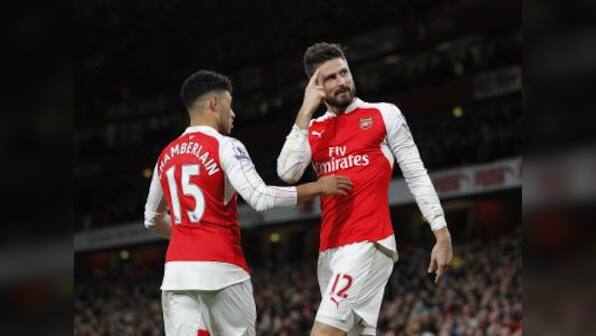 Watch: Olivier Giroud leads Arsenal stars to help Chelsea fan on his wedding day