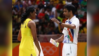 Rio Olympics 2016: Will return Sindhu's phone, let her enjoy an ice-cream, says Gopichand