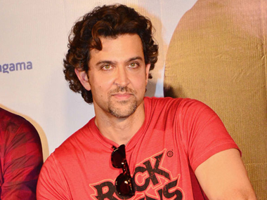 Hrithik Roshan pledged his eyes on 43rd birthday; Kaabil star will endorse eye donation campaign Hrithik Roshan pledged his eyes on 43rd birthday; Kaabil star will endorse eye donation campaign