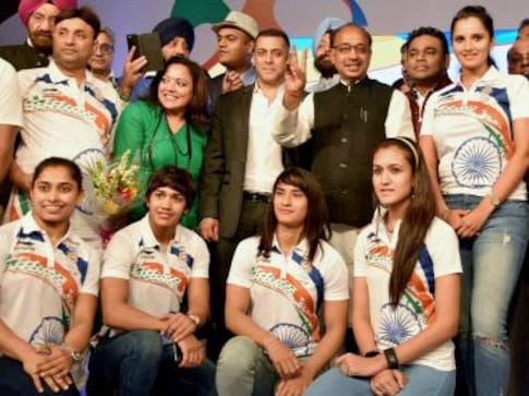 Rio 2016: Salman Khan to present cheque of Rs. 1,01,000 to each Indian Olympic athlete Rio 2016: Salman Khan to present cheque of Rs. 1,01,000 to each Indian Olympic athlete