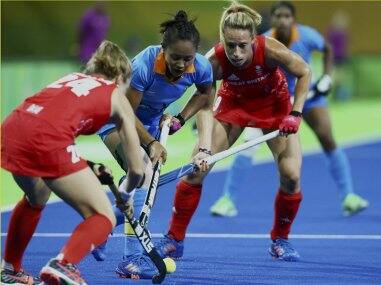 Renuka Yadav of India competes with Great Britain players in their match at Rio Olympics. Reuters