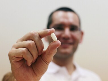 Nadav Kidron, CEO of Oramed Pharmaceuticals, shows an insulin pill in Jerusalem. (File image: Reuters)