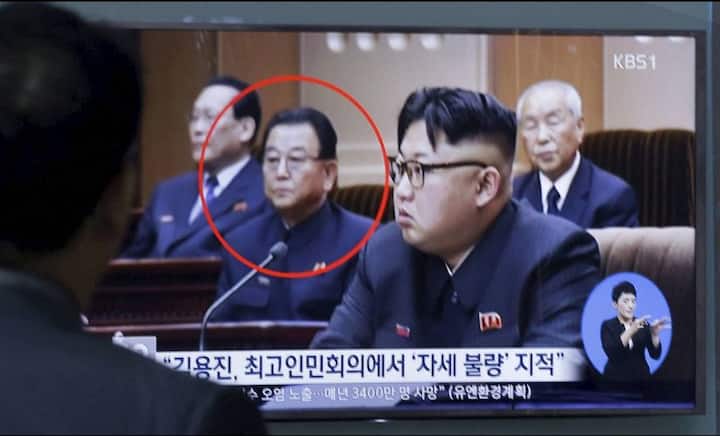 North Korea executes vice-premier for showing 'disrespect' during meeting led by Kim Jong-Un