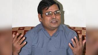 Nepal to send special envoys to India, China