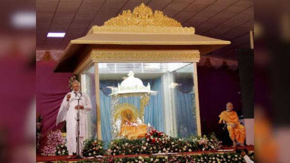 Have lost a father in Pramukh Swami, says PM Narendra Modi