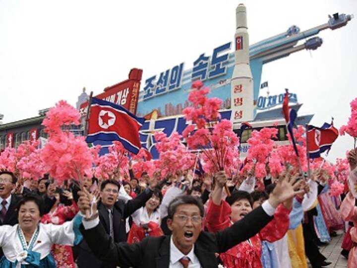 North Korea wants to plant flag on the moon before 2016