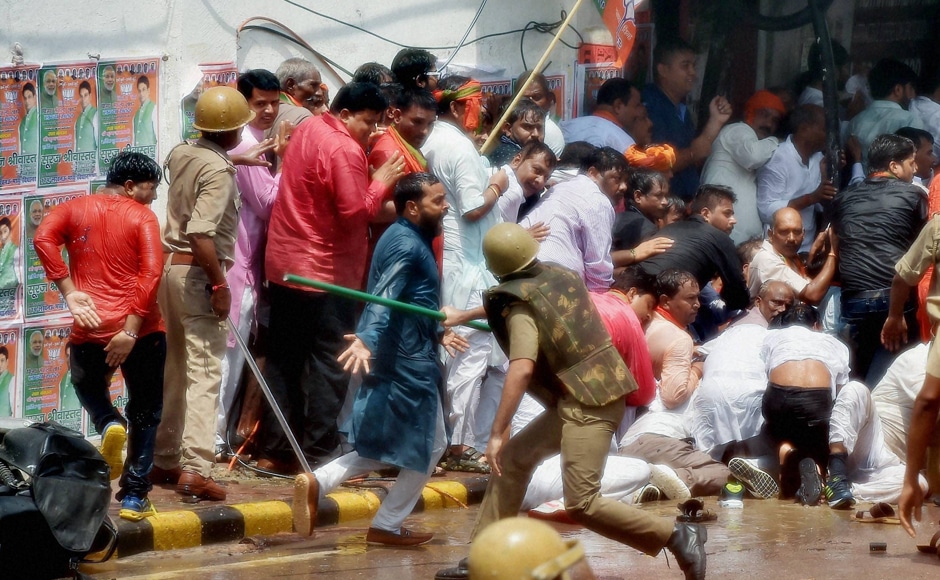 The police even used water cannons and then force to try to disperse them. Drenched workers, however, continued to march. Photo: PTI The police even used water cannons and then force to try to disperse them. Drenched workers, however, continued to march. Photo: PTI