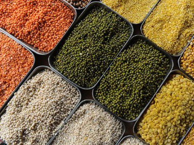 Pulses prices drop sharply: Why govt needs to revamp the flawed agriculture policy Pulses prices drop sharply: Why govt needs to revamp the flawed agriculture policy