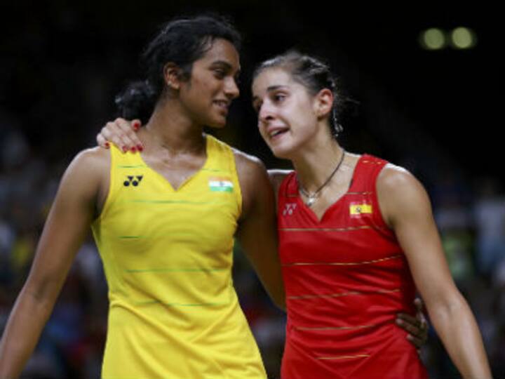Singapore Superseries: PV Sindhu sets up quarter-final clash with Carolina Marin; Kidambi Srikanth advances Singapore Superseries: PV Sindhu sets up quarter-final clash with Carolina Marin; Kidambi Srikanth advances