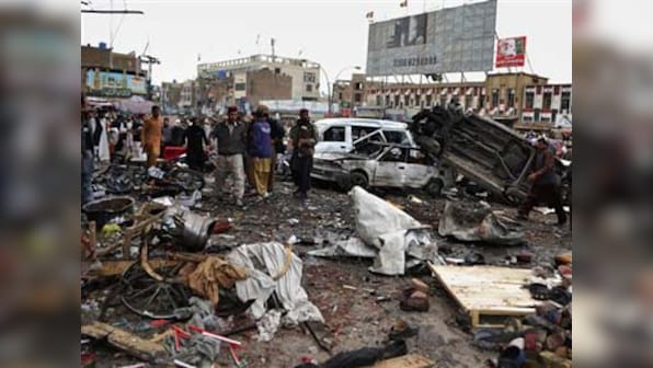 Pakistan Blast : 11 killed and over 20 wounded  in Quetta suicide car attack