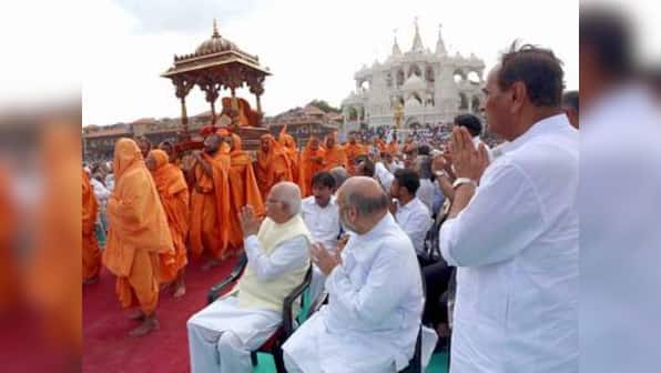Pramukh Swami Maharaj cremated in Sarangpur as national leaders pay respect