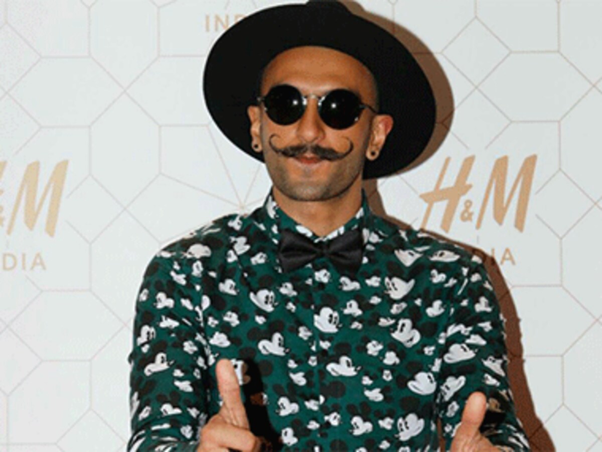 Look at weird fashion of Ranveer Singh, pictures will make you laugh