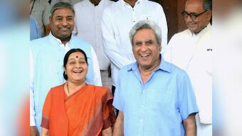 Sushma Swaraj's picture with her husband on Twitter will put a smile on your face