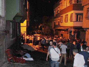 Turkey's Erdogan blames IS for wedding attack in Gaziantep that killed 50
