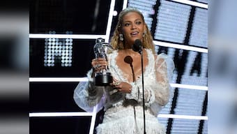 MTV VMA 2016: Beyoncé wins 21 awards, Drake is in love with Rihanna, Britney Spears is back