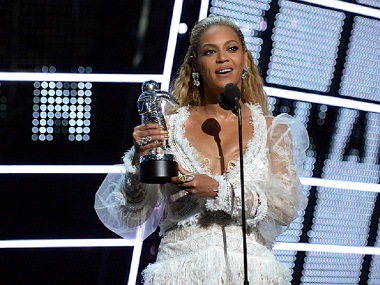 MTV VMA 2016: Beyoncé wins 21 awards, Drake is in love with Rihanna ...