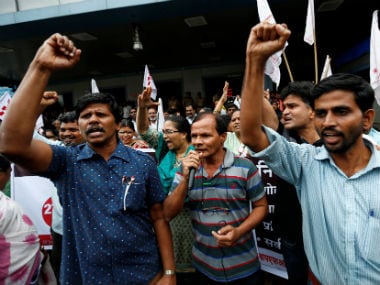 People protesting against the thrashing of Dalits. Reuters