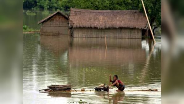 Bihar floods force people along Kosi to eat rats