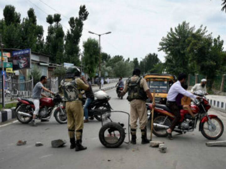 Kashmir unrest: State increases security as restrictions continue in Valley