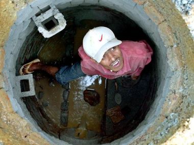 Independence Day reality check: Manual scavenging kills four in Hyderabad Independence Day reality check: Manual scavenging kills four in Hyderabad